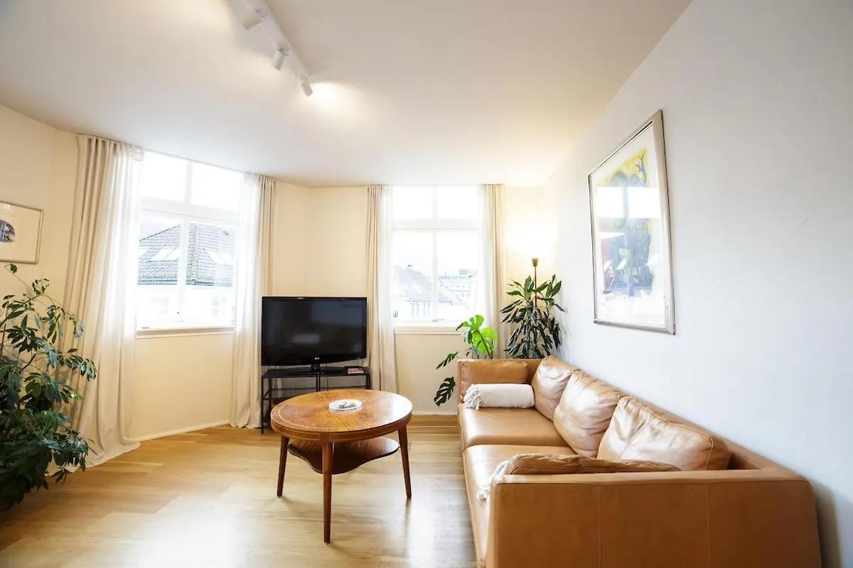 Unique Relaxed Corner Flat In Central Bergen Norwegen